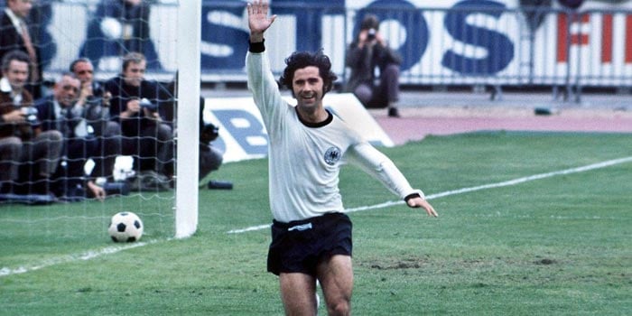 All Time Greatest Strikers: Gerd Muller