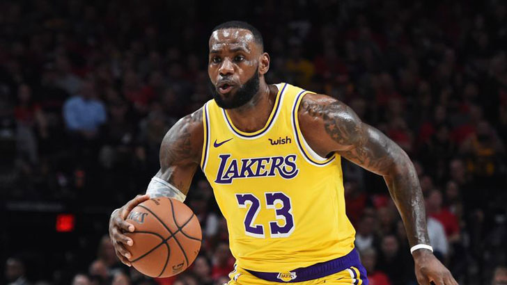 Lebron James in action for Lakers