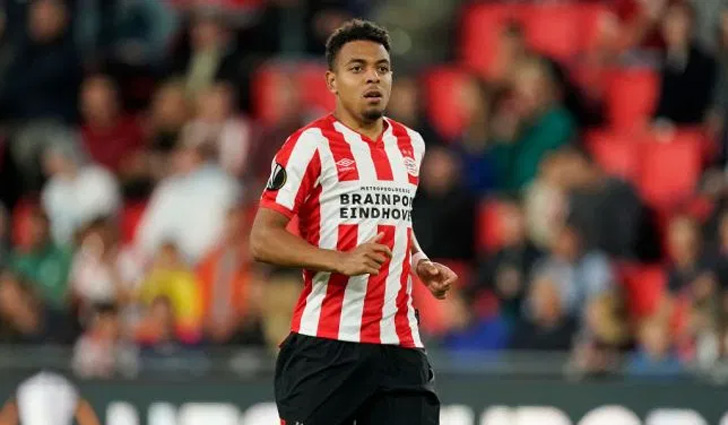 PSV forward Donyell Malen