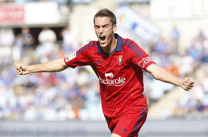 Roberto Torres in action Osasuna.