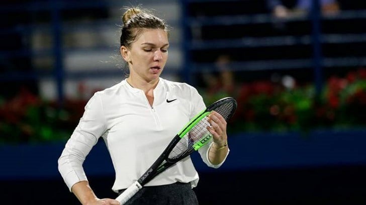 Simona Halep in action